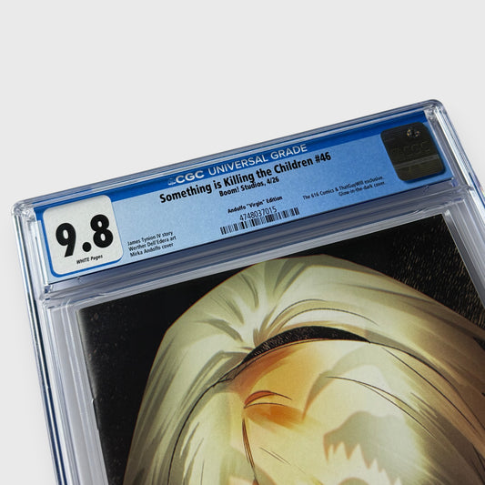Something is Killing the Children #46 Mirka Andolfo Glow-in-the-Dark Virgin LTD 200 CGC 9.8